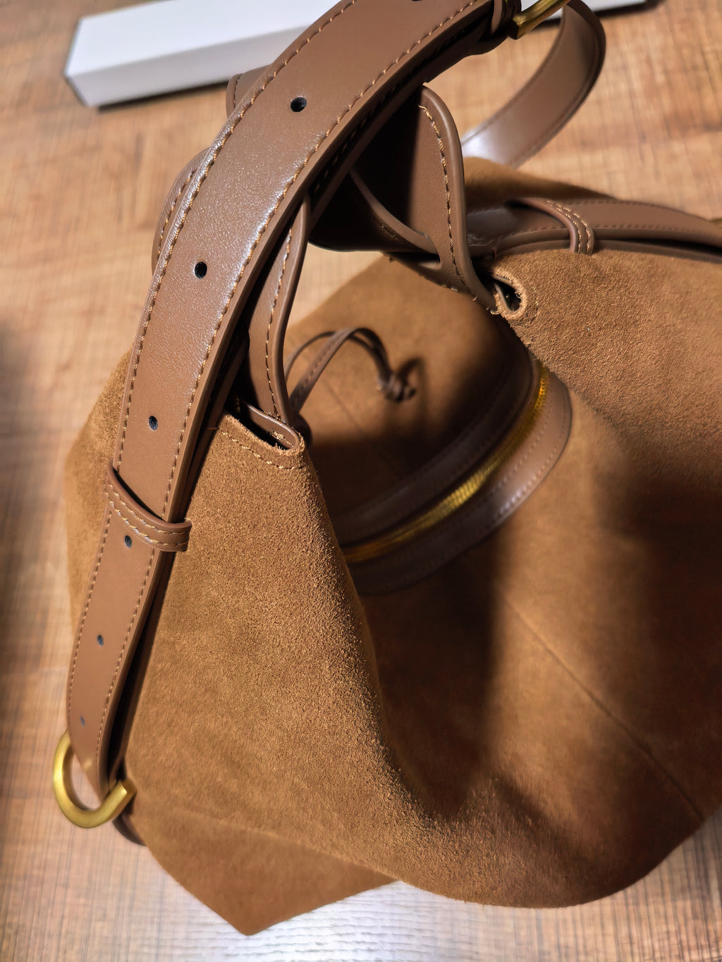 Retro and unique matte cowhide leather tote bag, shoulder bag, and commuter bag - new autumn/winter collection for women